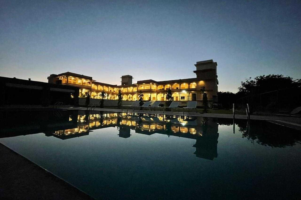 Jai Niwas Palace Resort Kumbhalgarh Exterior photo